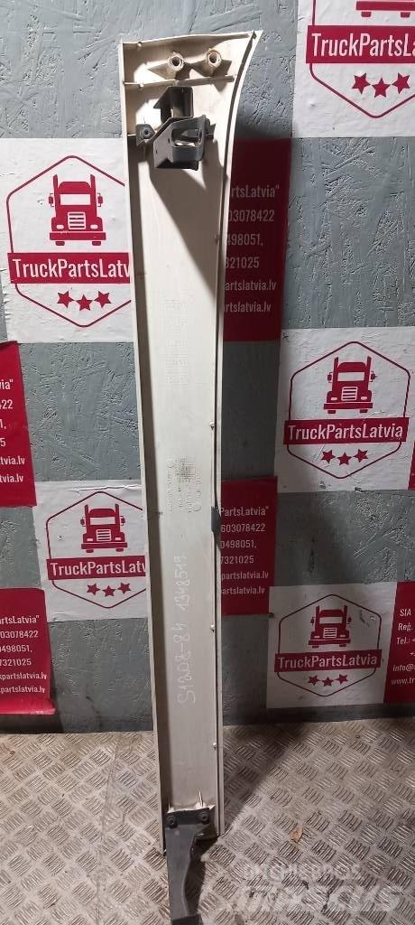 Scania 94 D.   1348519 Cabins and interior