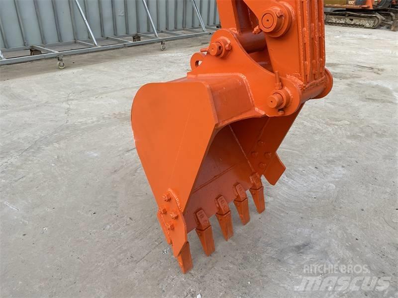 Doosan DH 80 Crawler excavators