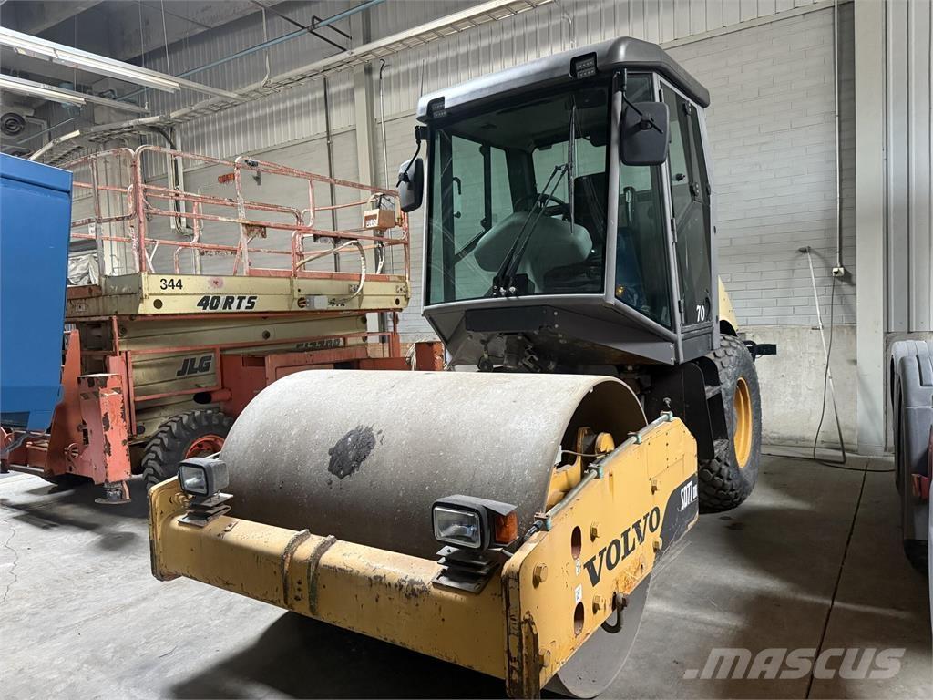 Volvo SD77 Single drum rollers