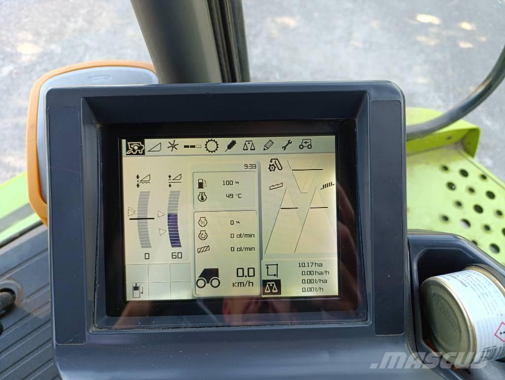 CLAAS Lexion 600 Combine harvesters