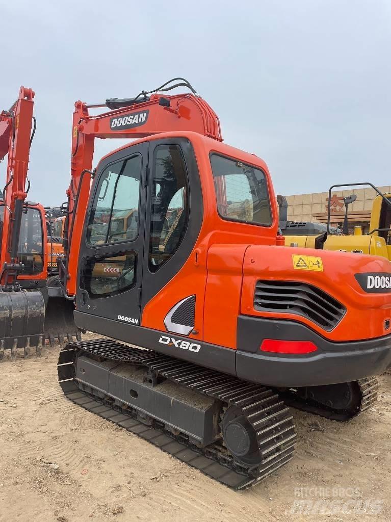 Doosan DX80 Midi excavators  7t - 12t
