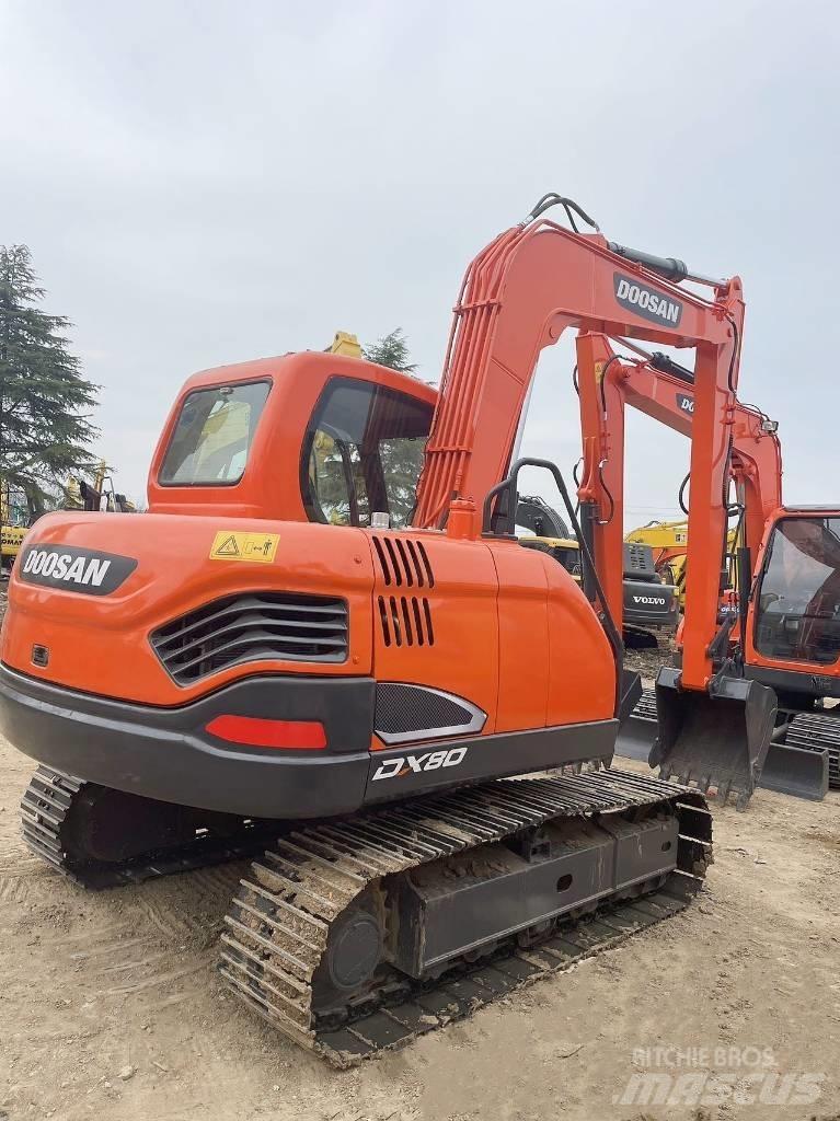 Doosan DX80 Midi excavators  7t - 12t