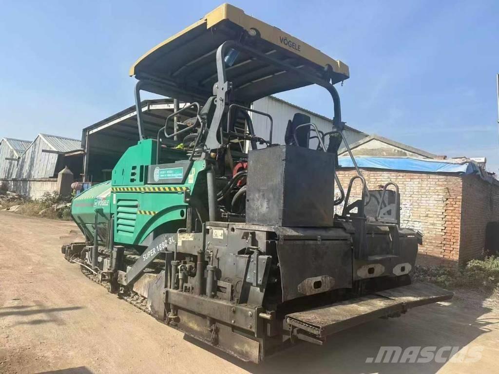 Vögele 1880-2l Asphalt pavers