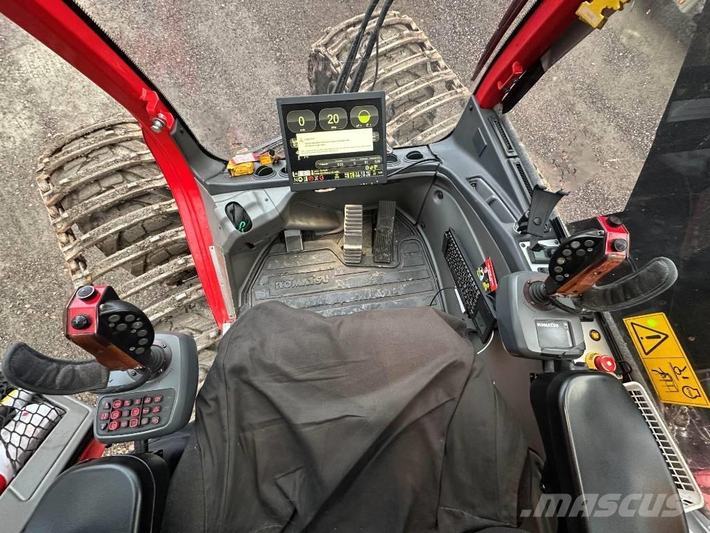 Komatsu 911 Harvesters