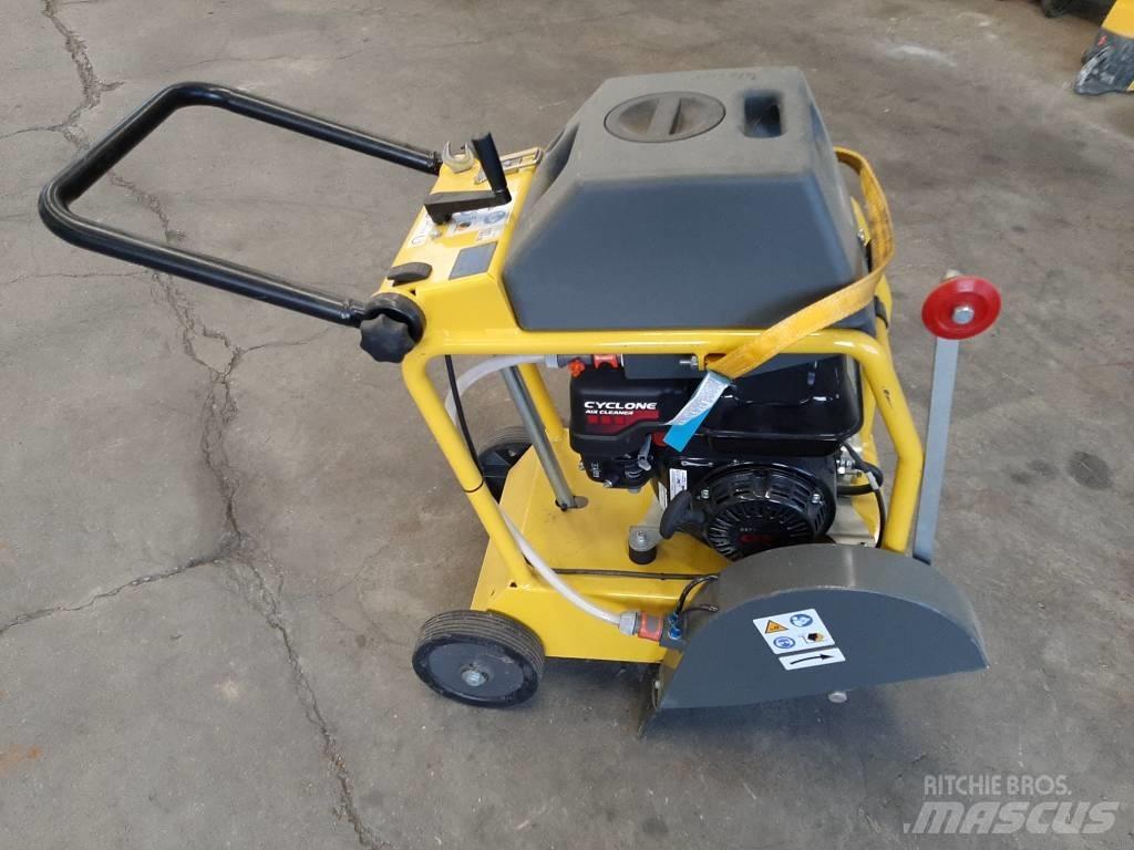 Wacker Neuson BFS735 Rock and Concrete Saws