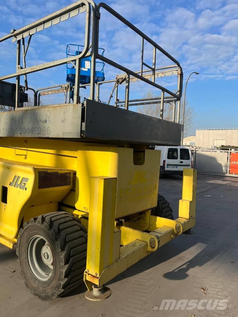 JLG 4394 RT Scissor lifts