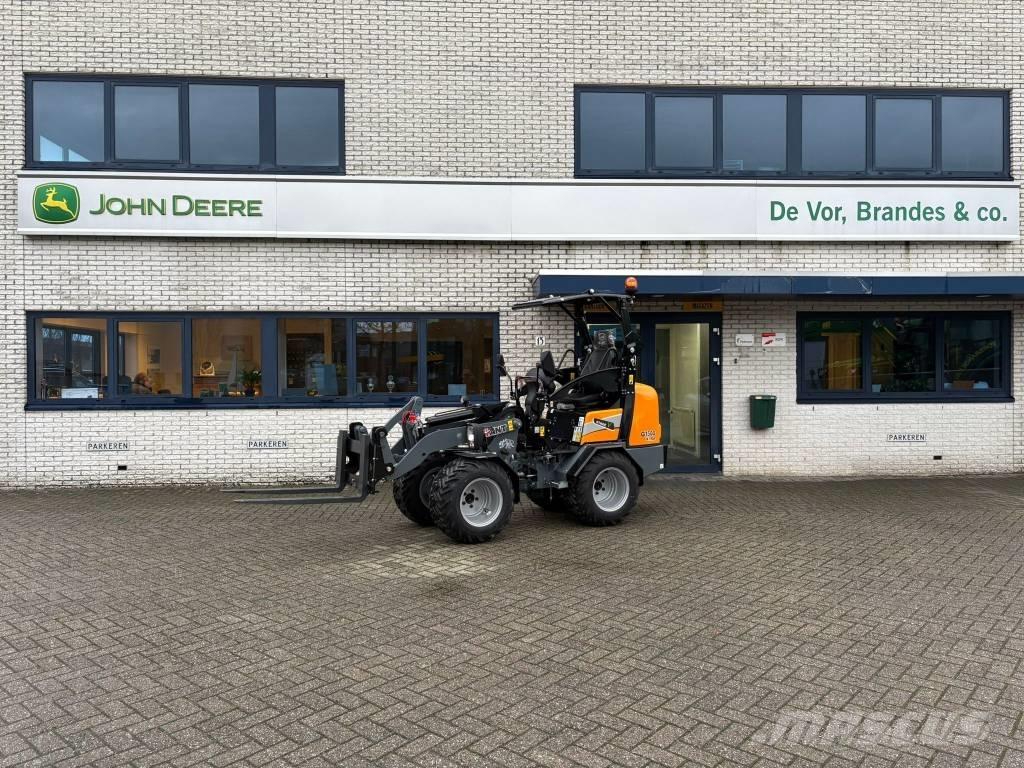 Giant G1500L Xtra Mini loaders