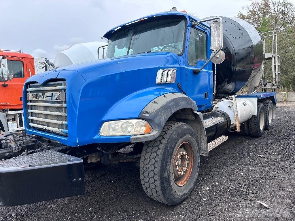 Mack CTP 713 B Other trucks