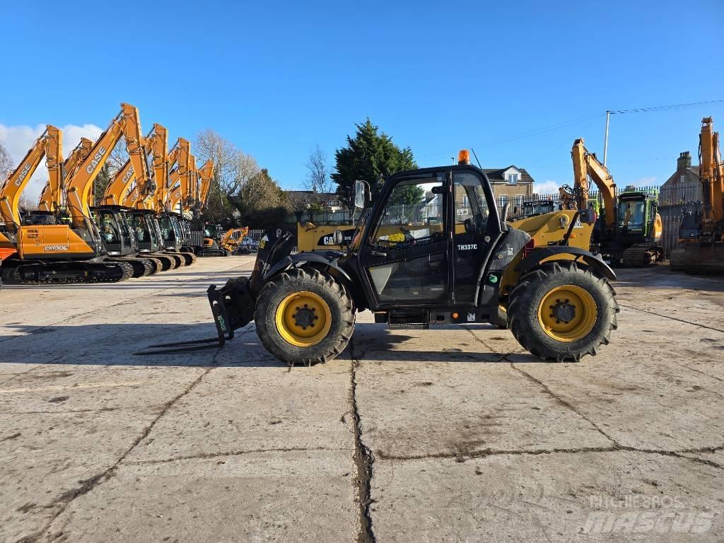 CAT TH337C Telescopic handlers