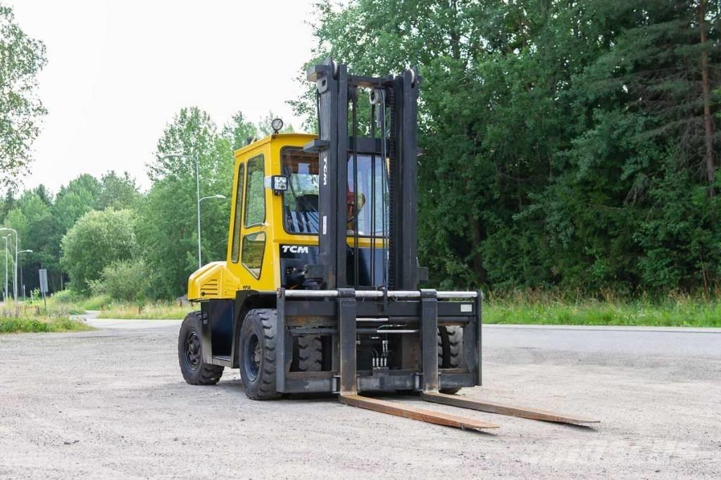 TCM FD 60 Diesel trucks