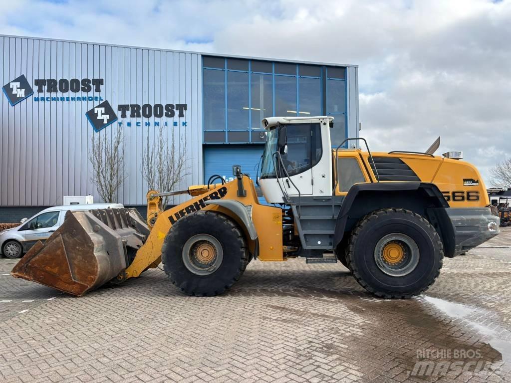 Liebherr L 566 Wheel loaders
