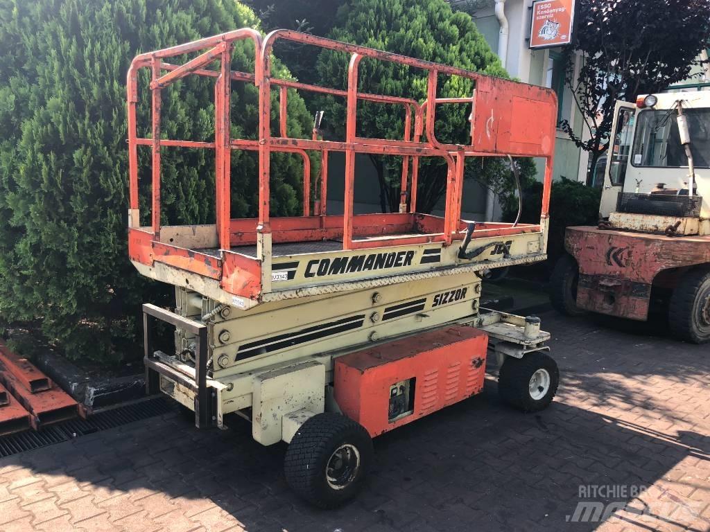 JLG CM2558    V-3343 Vertical mast lifts