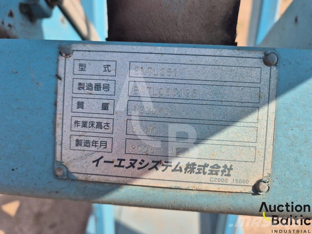  ENTL 061 Scissor lifts