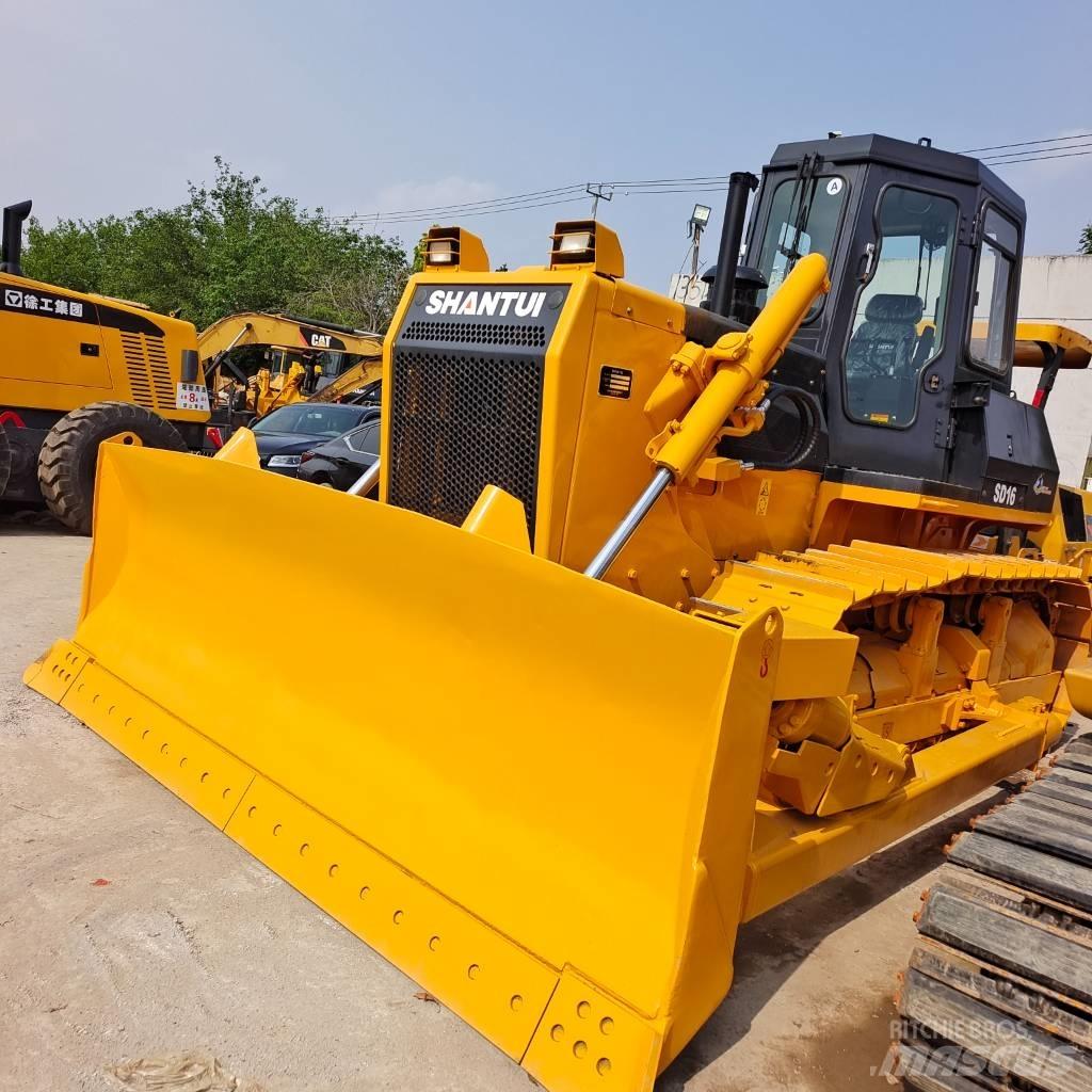 Shantui SD 16 Crawler dozers