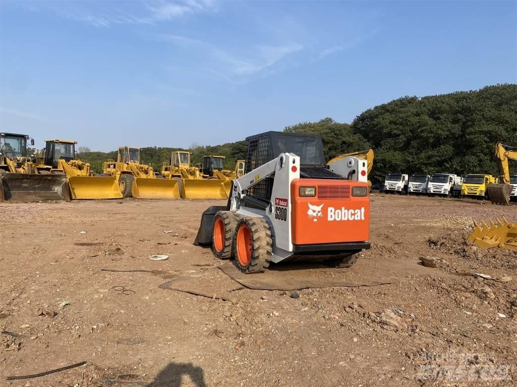 Bobcat S 300 Skid steer loaders