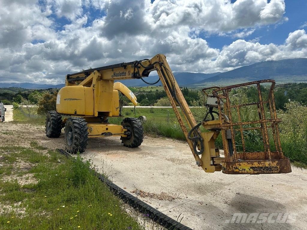 Haulotte HA 20 PX Articulated boom lifts