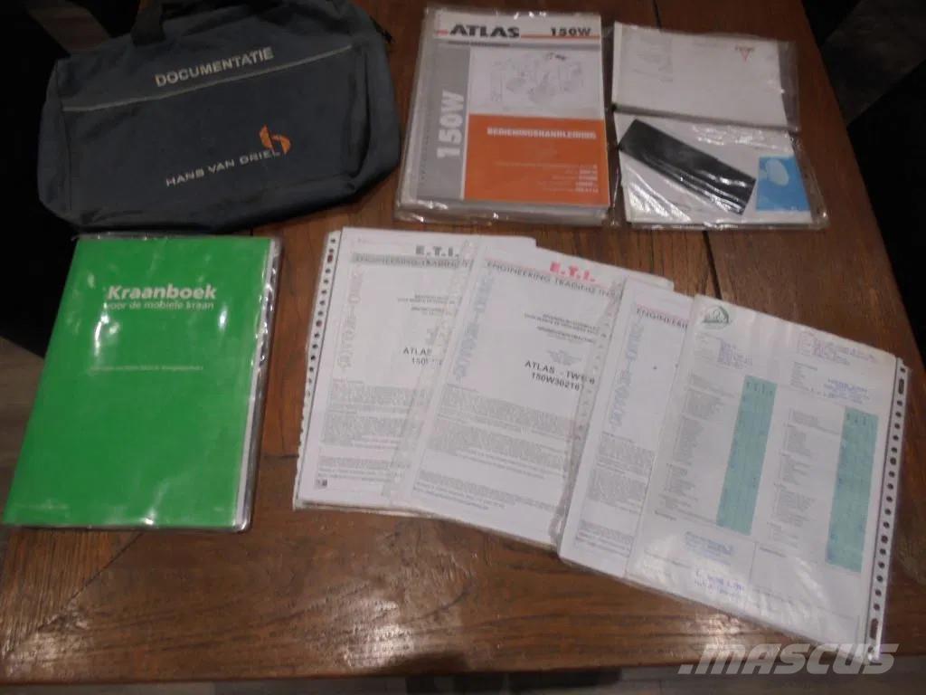 Atlas 150W Wheeled excavators