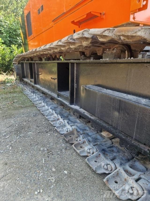 Hitachi KH 180-3 Tracked cranes