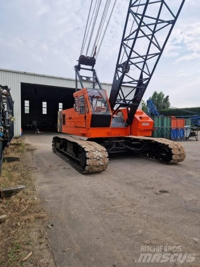 Hitachi KH 180-3 Tracked cranes