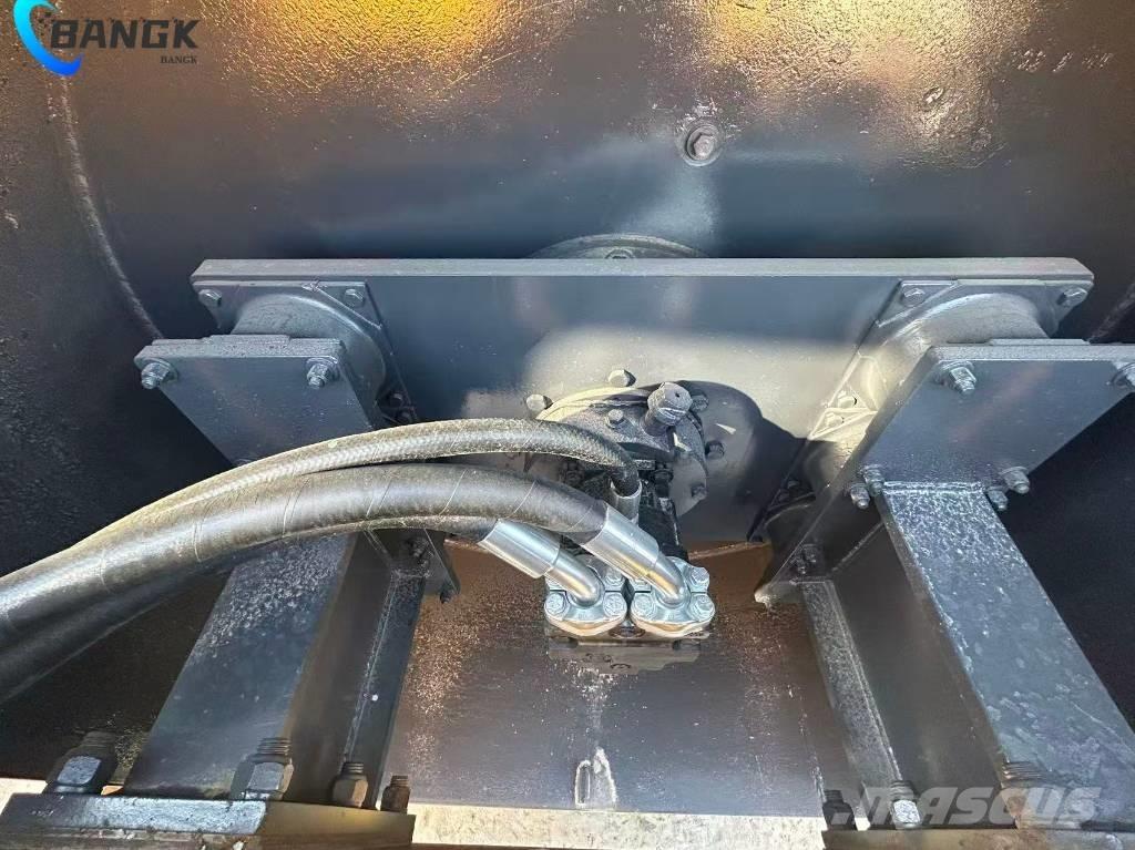 XCMG XS 223 J Single drum rollers