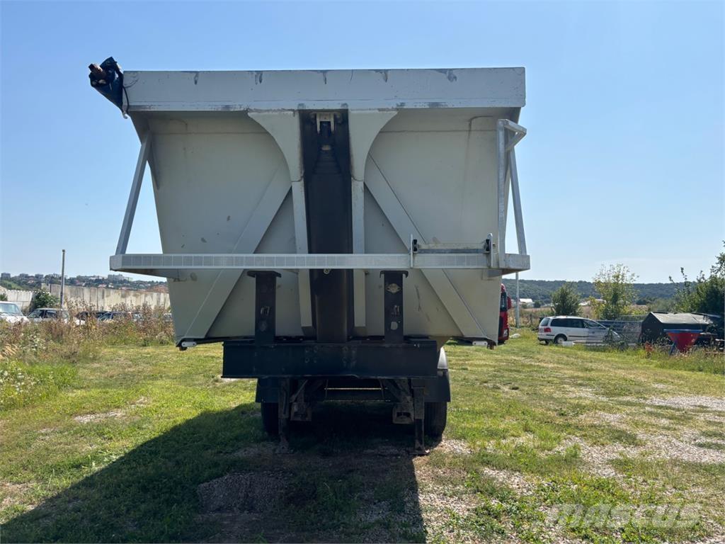 Benalu DF331011NL Tipper trailers