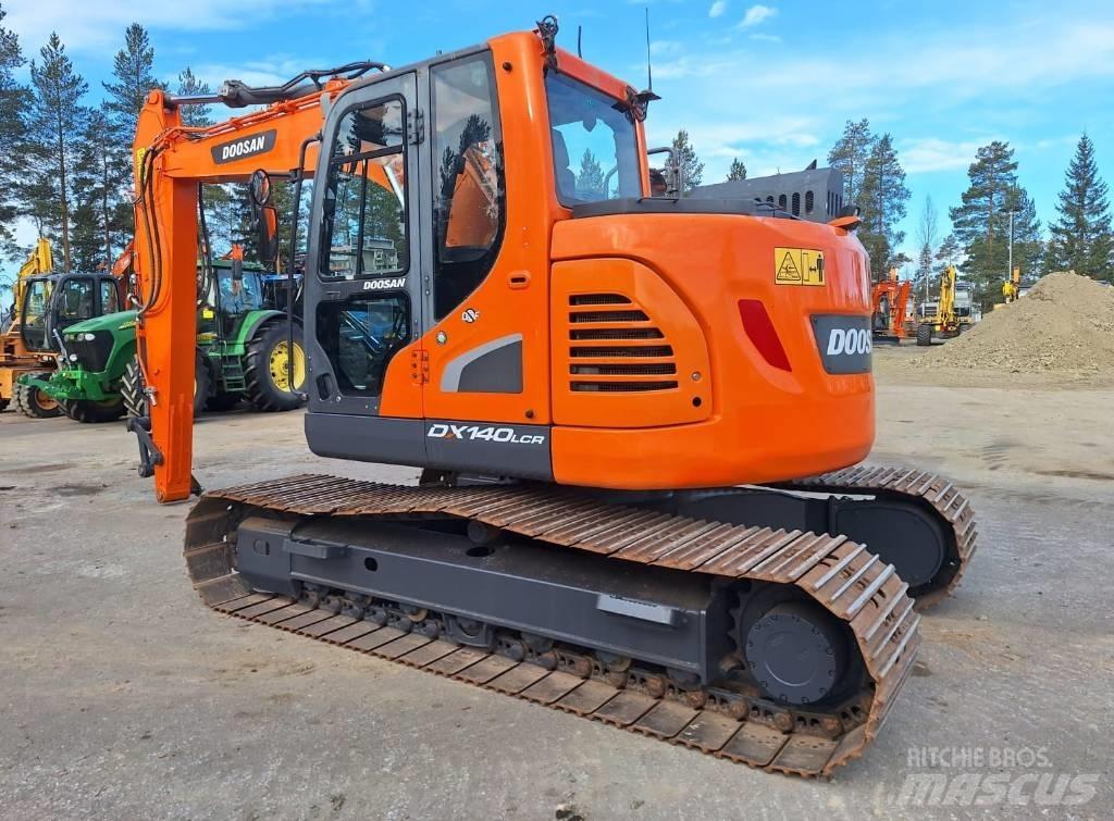 Doosan DX140LCR-5 Crawler excavators