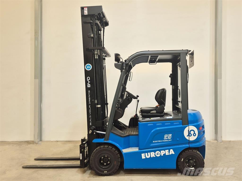 BYD SEF25B Electric forklift trucks