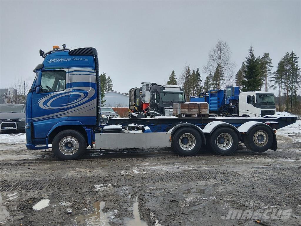 Volvo FH13 Chassis Cab trucks