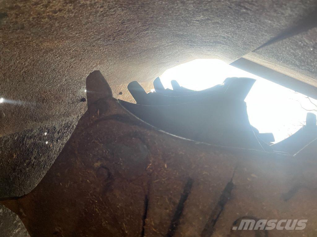 Samson SP 12 Manure spreaders