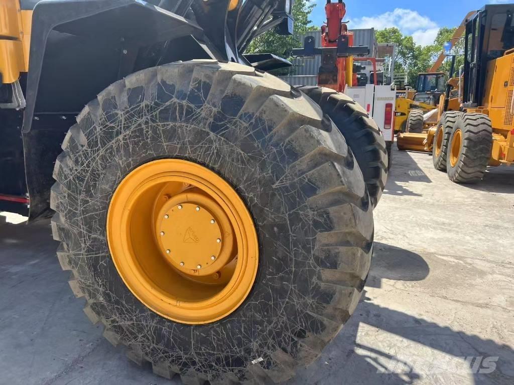 SDLG LG 958 L Wheel loaders