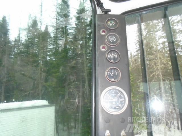 Rotobec 220 Knuckleboom loaders