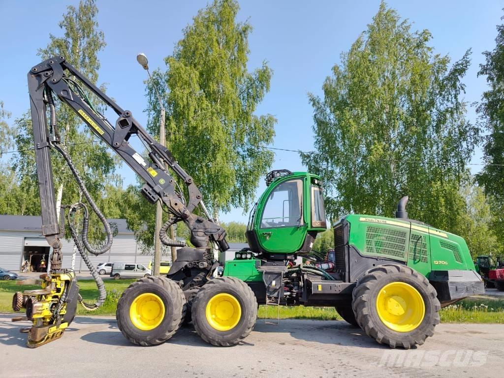 John Deere 1270 G Harvesters