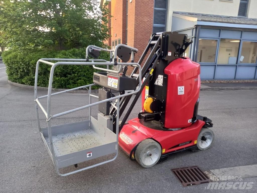 Manitou 100 VJR Vertical mast lifts