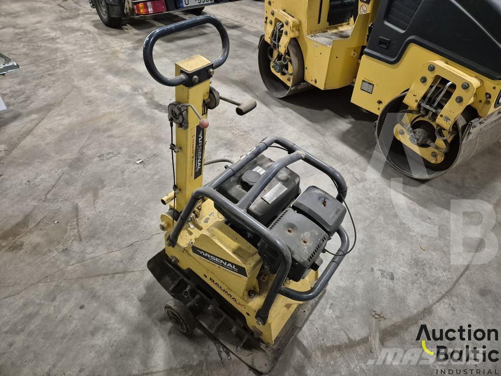  Baumax RVP32/52 Plate compactors
