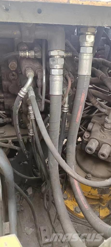 Sumitomo SH120 Crawler excavators