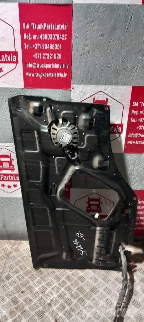 Scania R 440    1534511 Cabins and interior