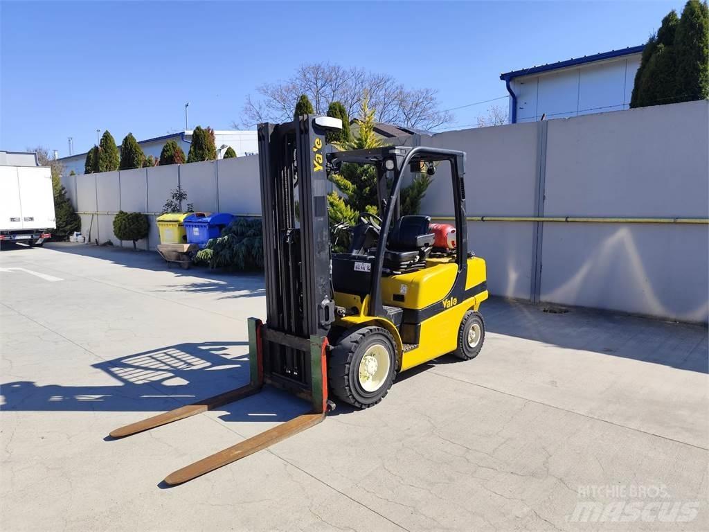 Yale GLP30VX LPG trucks