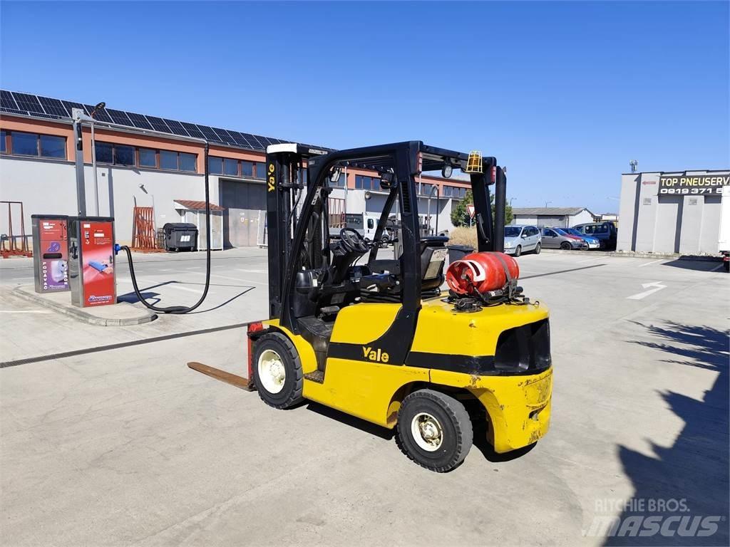 Yale GLP30VX LPG trucks