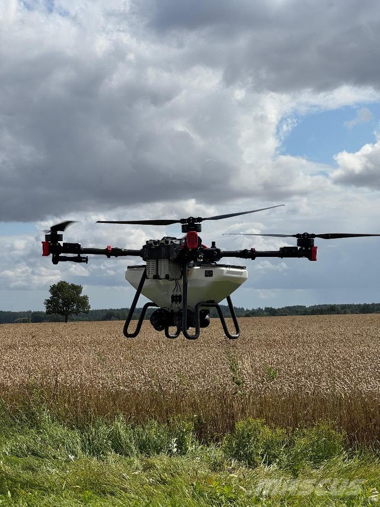  XAG P100PRO DEMO Self-propelled sprayers