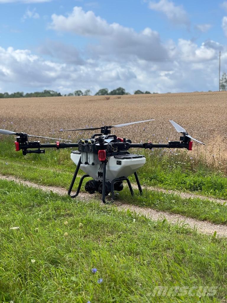  XAG P100PRO DEMO Self-propelled sprayers