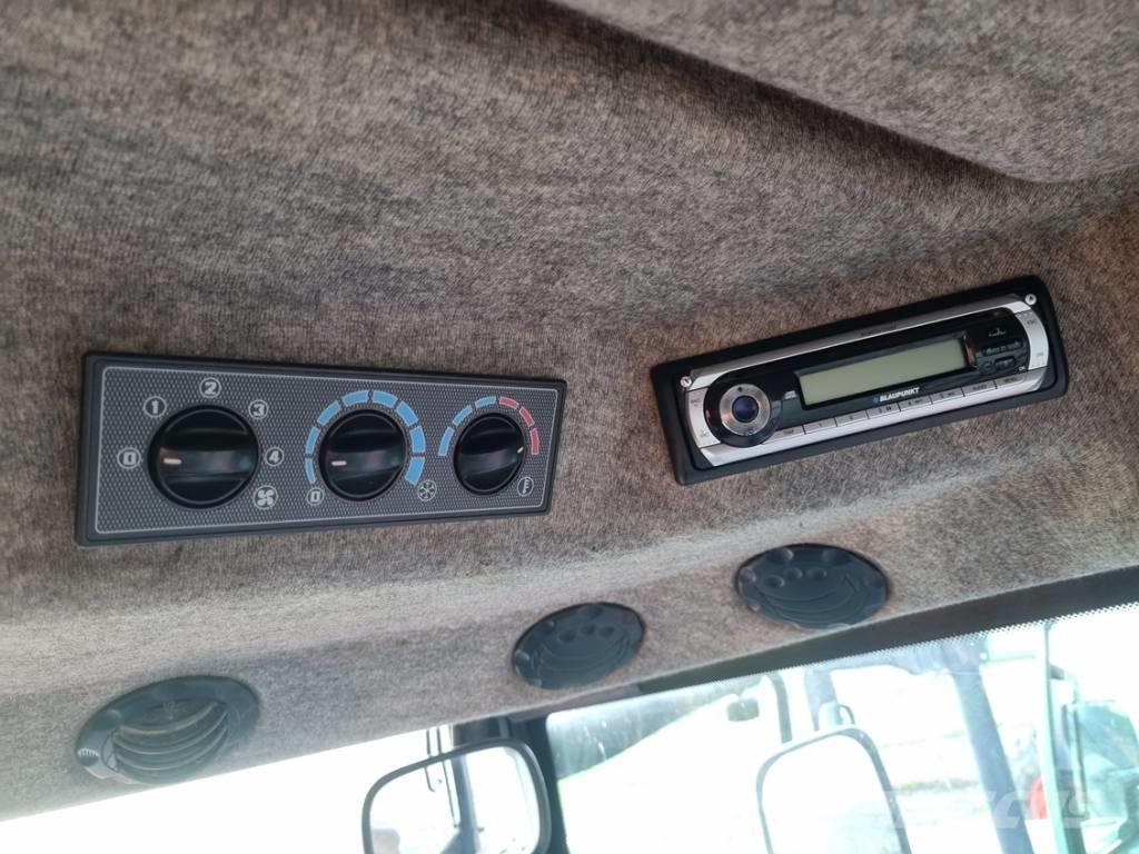 Massey Ferguson 6465 Tractors