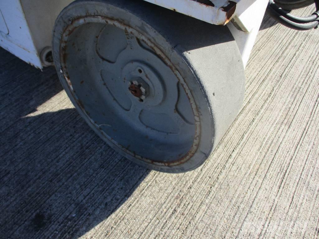 Genie GS 2046 (163) Scissor lifts