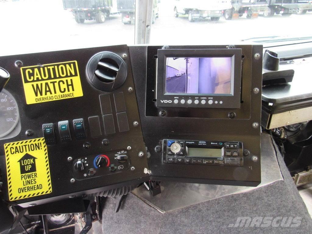 Ford E-350 Box body trucks