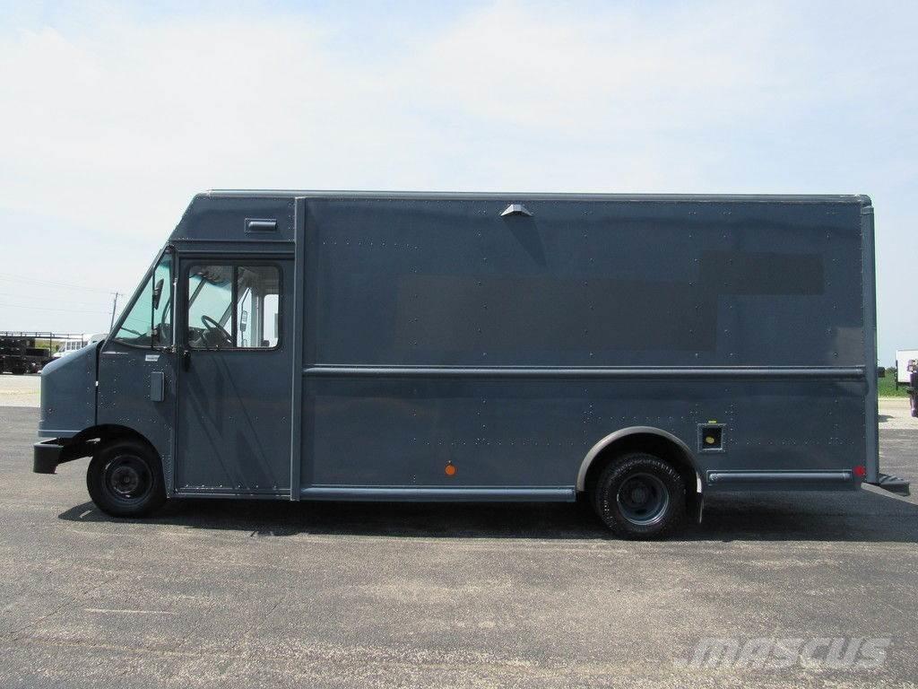 Ford E-450 Box body trucks