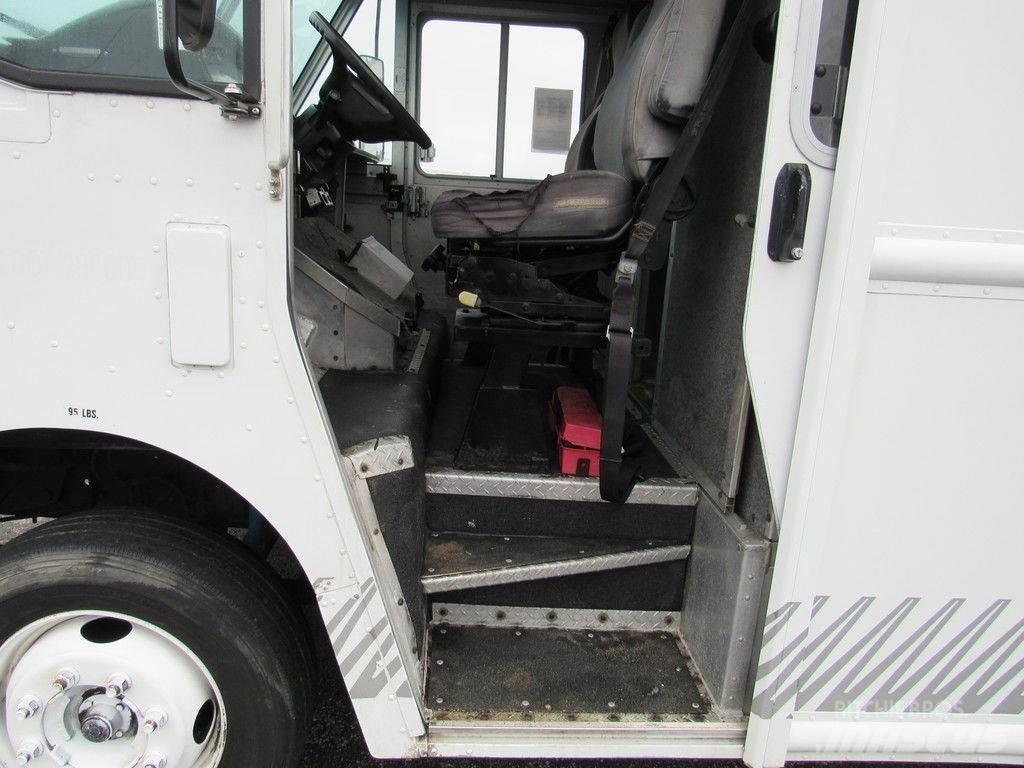 Workhorse W62 Box body trucks
