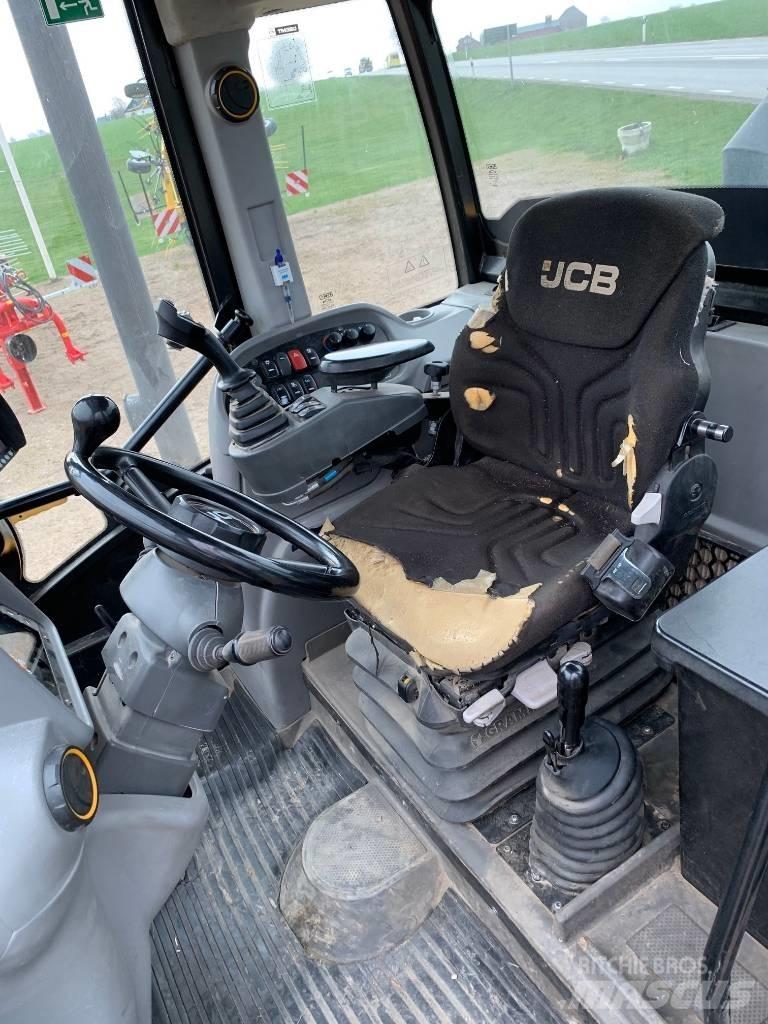 JCB TM 320 S Telehandlers for agriculture