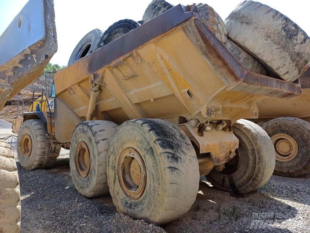 Bell B 40 D Articulated Dump Trucks (ADTs)