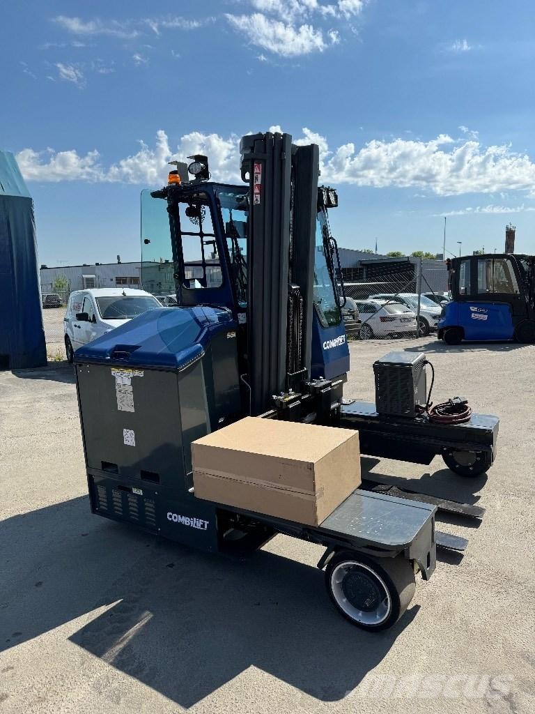 Combilift C4000ET 4-way reach trucks