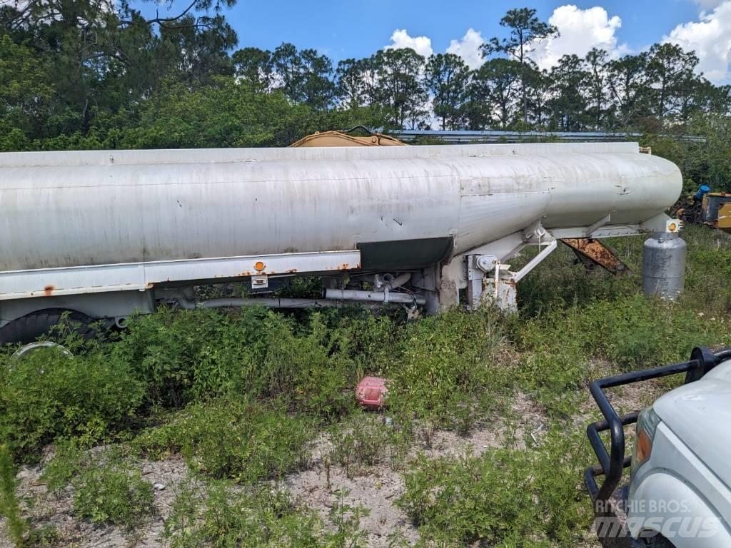 Remtec m67a1 Tanker trailers