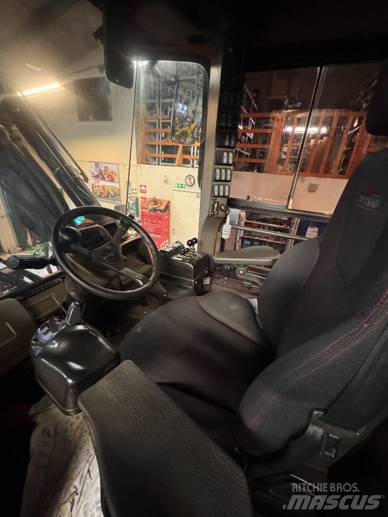 Ljungby L 15 Wheel loaders